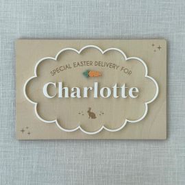 Vintage-Inspired Scalloped Easter Crate Plaque