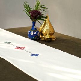 Turath Table Runner